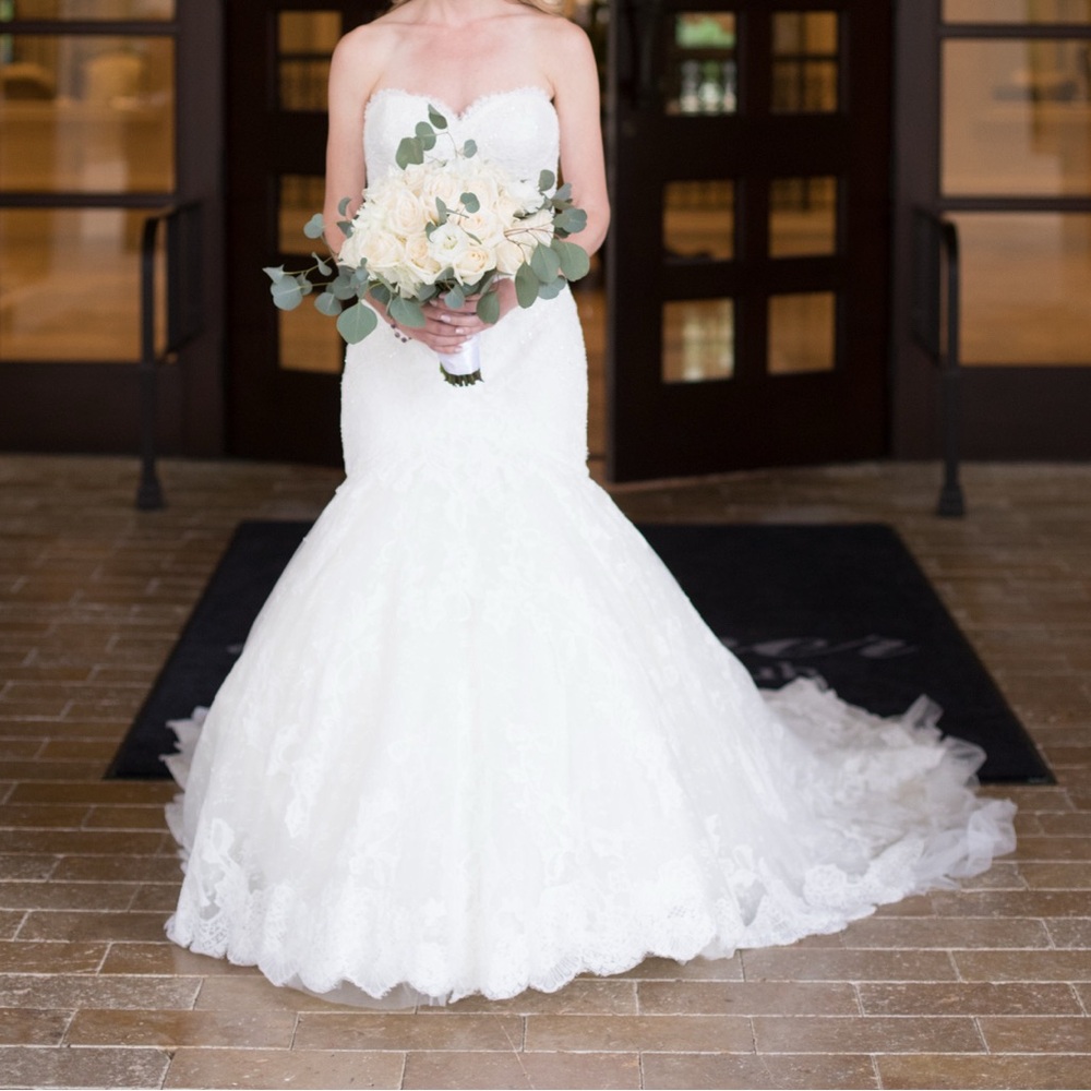 Pronovias Barcelona Druida Size 6